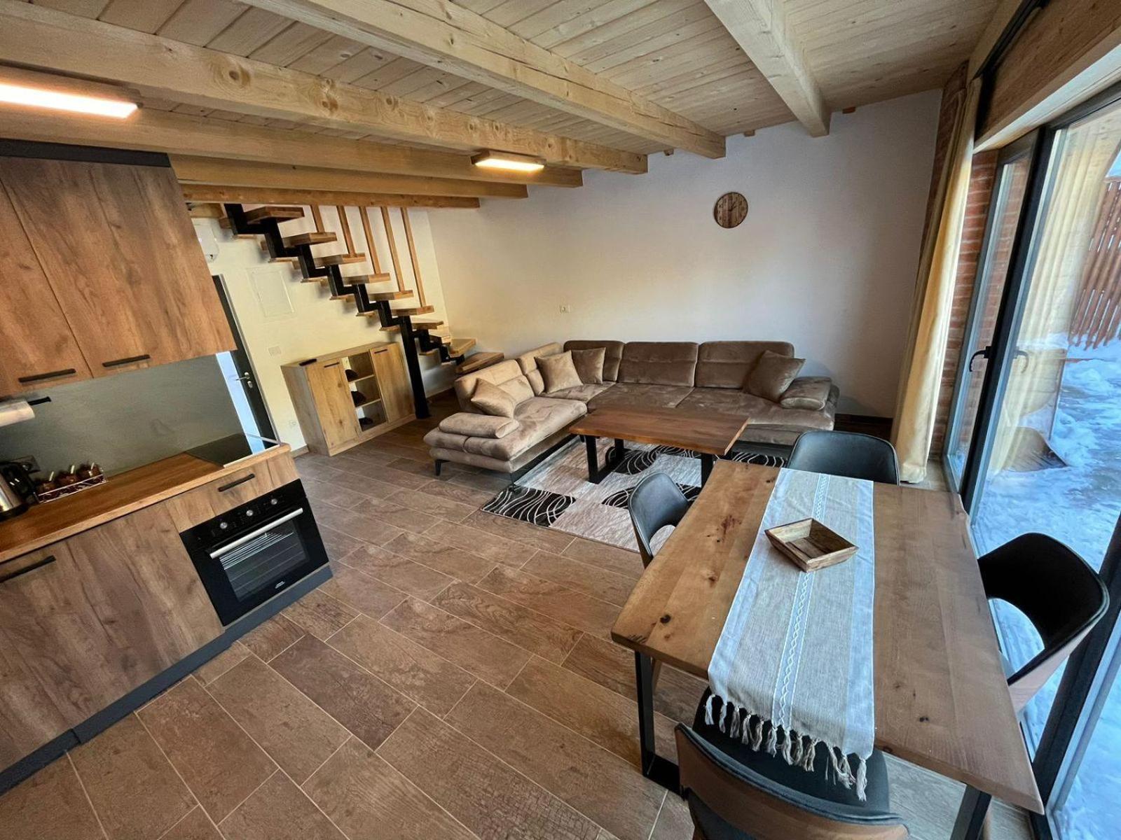 Bujtinat Lisa Apartment Boge Exterior photo