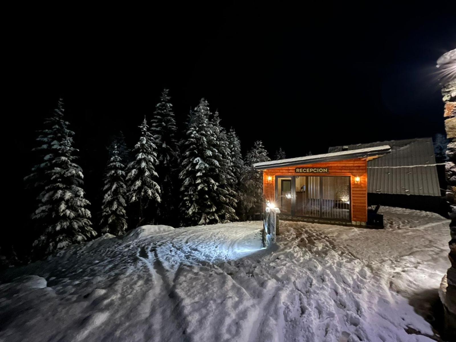 Bujtinat Lisa Apartment Boge Exterior photo